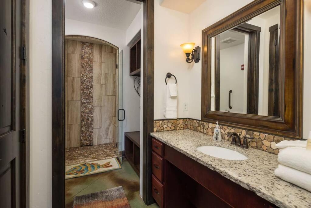 מואב Luxury Downtown Rental מראה חיצוני תמונה